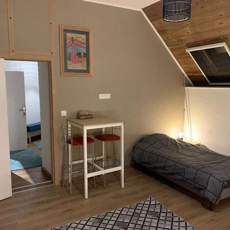 הוילה Comfortable House For 6 Guests In Saint-Come-Du-Mont מראה חיצוני תמונה